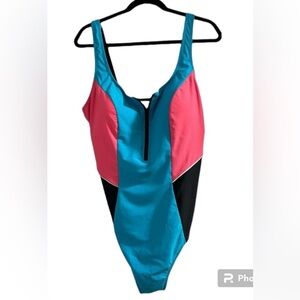 1X Costa sol bathing suit